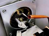 Transformateur monophasé immergé dans l'huile monté sur poteau, capacité 10-160 kVA, bobine toroïdale scellée, étanche à l'humidité, 50/60 Hz, ONAN/ONAF