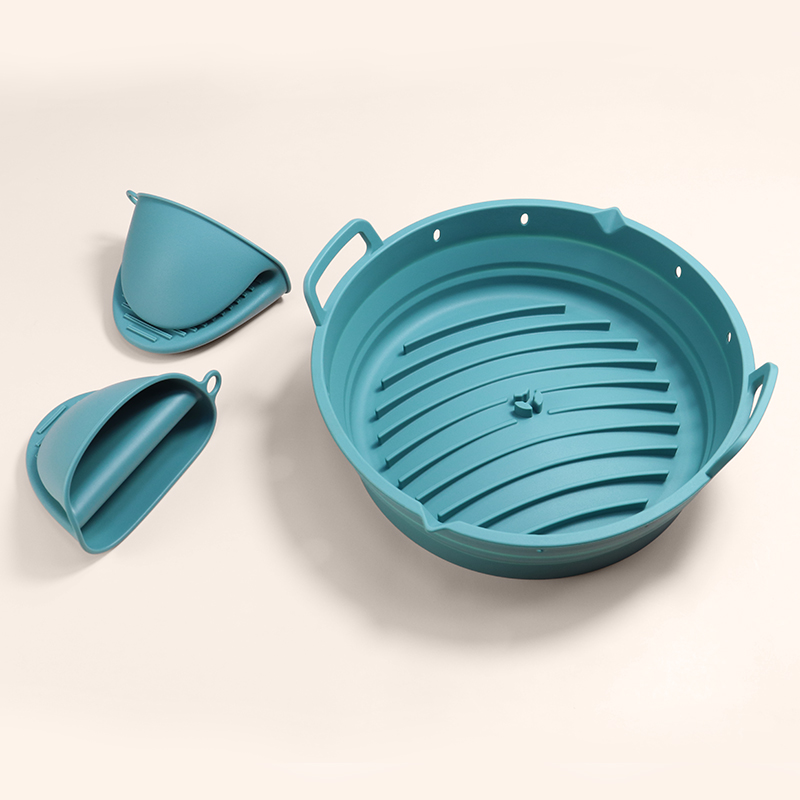 Blue with oven mitts