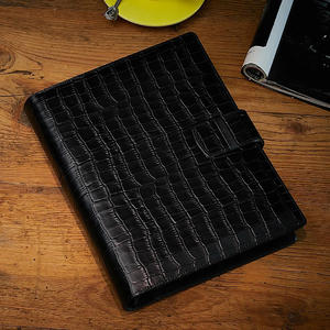 कस्टम A5 व्यापार पर्यावरण के अनुकूल निविड़ अंधकार चमड़े पत्रिका काले मगर अंगूठी नोटबुक बांधने की मशीन - Product Image 6