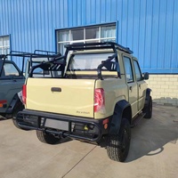 Mini voiture de tourisme électrique version King 4WD 4x4 double cabine avec 4 sièges véhicule à énergies nouvelles de Chine