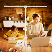Lámpara de escritorio LED Flexibile de diseño moderno con brazo oscilante de abrazadera para arquitectos, lámpara de Monitor de ordenador de oficina, pantalla de Metal de cuerpo de aluminio