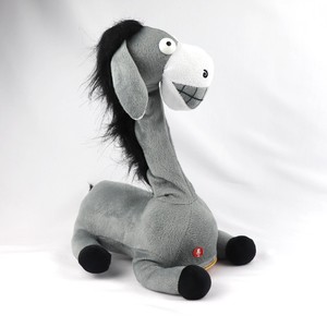 Giocattoli elettronici di peluche che si torcono cantando giraffa Zebra cammello donello che balla peluche giocattolo animale giocattolo