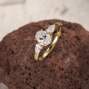 Anillo de Compromiso de Lujo con Diamante Cultivado en Laboratorio de Corte Ovalado, Oro Blanco Sólido de 14K/18K, Banda Pavé Brillante, VVS/VS/CVD/HPHT, Joyería Fina para Mujer - Product Image 2