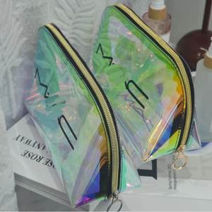 Trousse de toilette grande capacité, imperméable, en TPU holographique, avec couture - Product Image 6