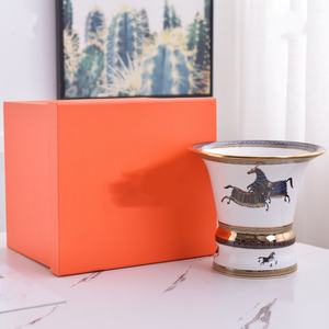 Vase de table en céramique européenne de luxe en gros, art déco, écologique, léger, décoration d'intérieur pour les fêtes de mariage - Product Image 1