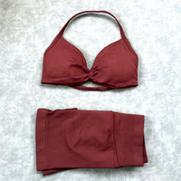 Ensemble d'entraînement 2 pièces uni pour femme DF - Soutien-gorge de sport rembourré respirant et short taille haute sculptant les fesses pour le yoga