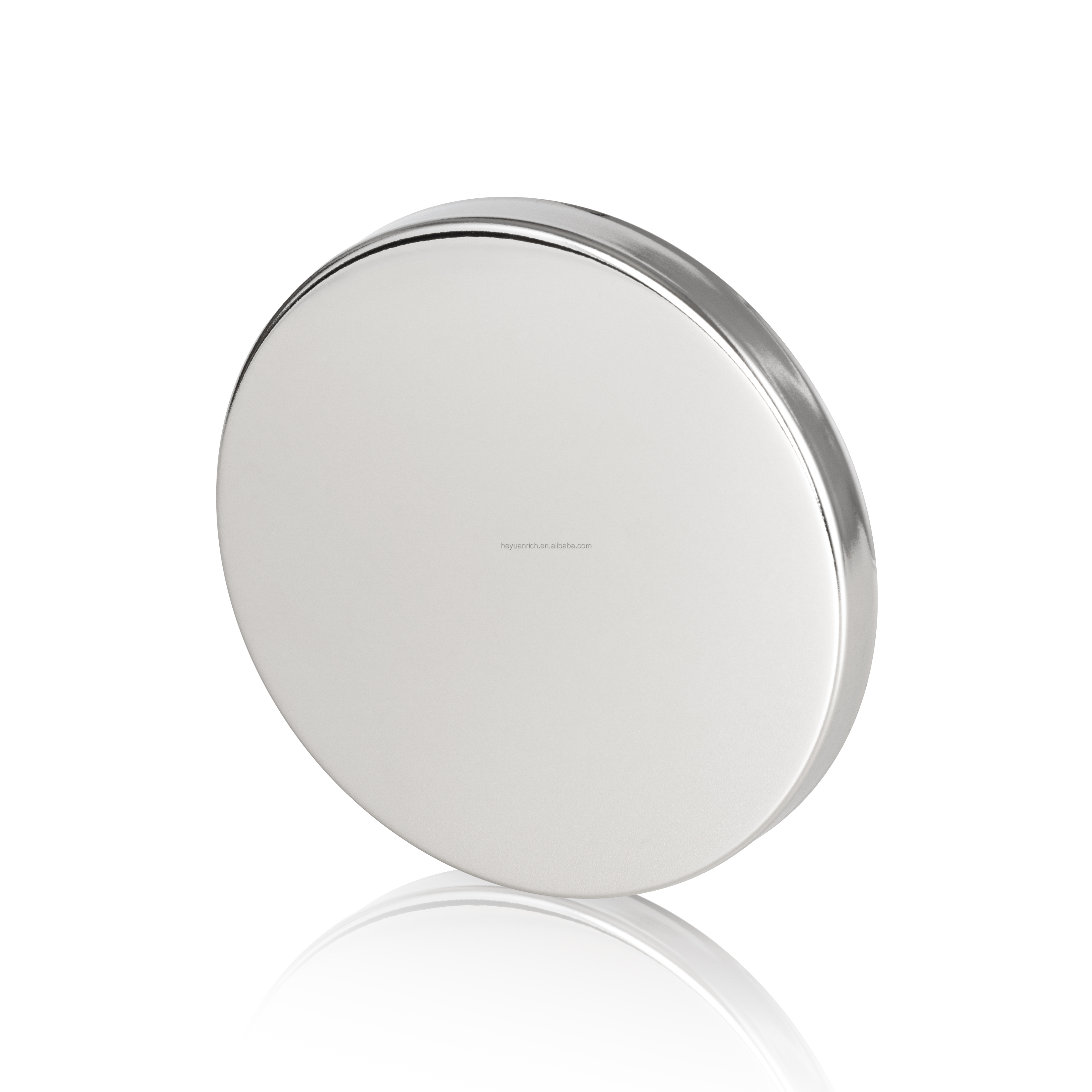 With Silver Lid