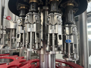 Machine <span class=keywords><strong>de</strong></span> remplissage automatique <span class=keywords><strong>de</strong></span> bouteilles en verre <span class=keywords><strong>de</strong></span> <span class=keywords><strong>vinaigre</strong></span>/Machine <span class=keywords><strong>de</strong></span> remplissage <span class=keywords><strong>de</strong></span> bouteilles <span class=keywords><strong>de</strong></span> vin <span class=keywords><strong>de</strong></span> bière/Ligne <span class=keywords><strong>de</strong></span> production <span class=keywords><strong>de</strong></span> remplissage <span class=keywords><strong>de</strong></span> bouteilles <span class=keywords><strong>de</strong></span> jus <span class=keywords><strong>de</strong></span> raisin - Product Image 3