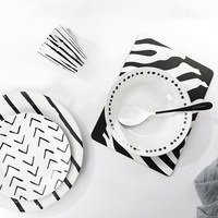 Service de vaisselle en porcelaine Black Line de 16 pièces-Assiettes et bols en céramique modernes pour restaurant et repas à la maison