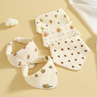 Bavoir triangulaire pliable en mousseline de coton doux à 4 couches, motif imprimé mignon, super absorbant pour nouveau-né