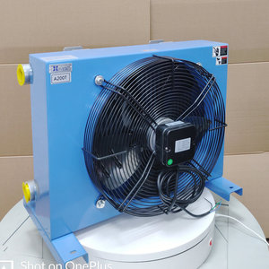 พัดลมระบายความร้อนแบบไฮดรอลิก A200T พร้อมฮีทซิงค์แนวตั้งและหม้อน้ำระบายความร้อน - Product Image 1