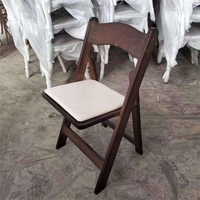 Chaise pliante en bois Fruitwood pour extérieur, jardin, mariage, événement, fête – Design moderne, durable et élégant pour appartement et villa