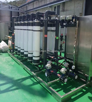 Système UF d'eau de source de montagne Purificateur pur Filtre de microfiltration Unité d'équipement de traitement des eaux de pluie Machines Ultrafiltrado
