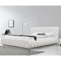 Willsoon Nouveau Magasin Moderne Élégant Lit Queen Size Cristal Diamant Tête de lit haute Blanc PU Cuir Doux Cadre en bois pour la maison