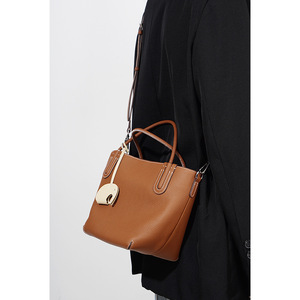Sac à main fourre-tout rétro en cuir véritable pour <span class=keywords><strong>femme</strong></span>, sac à bandoulière en cuir de vachette souple, sac à main contrasté simple pour <span class=keywords><strong>femme</strong></span> - Product Image 1