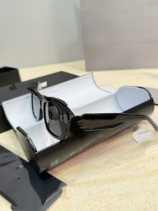 แว่นกันแดดสุดเท่และสวยงาม; รักแรกพบ; กรอบแว่นช่วยให้ใบหน้าดูเล็กลง - Product Image 5