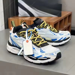 Chaussures de créateur luxueuses et élégantes pour hommes, chaussures de sport antidérapantes confortables pour hommes et femmes, chaussures formelles. - Product Image 2