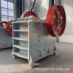 Trituradora de mandíbulas para granito, basalto, guijarros, piedra caliza y residuos de construcción con larga vida útil - Product Image 4