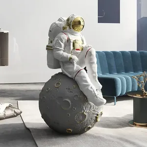 รูปปั้นนักบินอวกาศขนาดเท่าคนจริง ทำจากไฟเบอร์กลาสเรซิ่น คุณภาพสูง ทันสมัย สำหรับตกแต่งบ้าน - Product Image 3