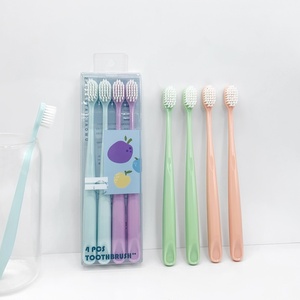 UUYP Ensemble de brosses à dents 4 pièces Nouveau design Étuis en plastique réutilisables à poils <span class=keywords><strong>extra</strong></span> doux pour le nettoyage buccal pour enfants et adultes à usage domestique - Product Image 3