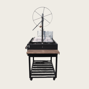 <span class=keywords><strong>Barbecue</strong></span> au charbon de <span class=keywords><strong>bois</strong></span> de style argentin de 1,5 m, station de grillade professionnelle Santa Maria avec table latérale pliable en <span class=keywords><strong>bois</strong></span> pour patio - Product Image 3