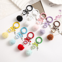 Porte-clés mignon en forme de cœur avec nœud et pompon en fourrure, breloque de sac en peluche colorée, accessoires de chaîne de téléphone pour la décoration de sac à dos