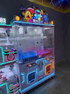Machine à griffes à monnayeur pour <span class=keywords><strong>2</strong></span> joueurs Dreamland Punk Clip Double Claw Crane Game Machine pour salle d'arcade - Product Image 4