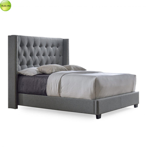 Letto con Testiera Trapuntata in Stile Moderno, Testiera Alta in Pelle, Struttura in Legno Massello per Camera da Letto e Villa - Product Image 6