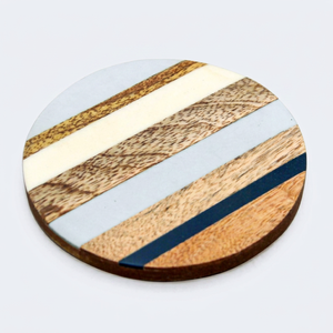 Posavasos Redondo de Madera y Resina con Diseño a Rayas, Moderno, Antideslizante, para Decoración de Mesa de Comedor, Ecológico - Product Image 1