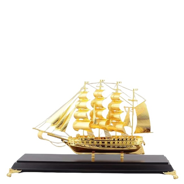 Metal Business Sailboat Model