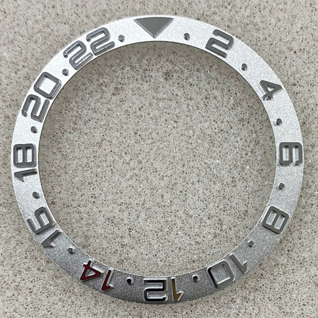 Personalized Custom Made Men's GMT Protrudes Font Ceramic Replacement Parts Ring 38mm Diameter Watch Bezels for 40mm Watch case