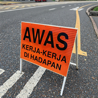 Panneau de signalisation de sécurité réfléchissant en aluminium rouge et noir avec film réfléchissant de quatrième qualité, panneau triangulaire de construction routière de 60 cm