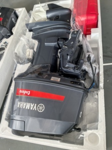 <span class=keywords><strong>Moteur</strong></span> <span class=keywords><strong>hors</strong></span>-<span class=keywords><strong>bord</strong></span> essence Yamaha Endurance Race 60HP <span class=keywords><strong>2</strong></span> <span class=keywords><strong>temps</strong></span> 3 cylindres de haute qualité E60HMHDL pour bateau rapide - Product Image 4