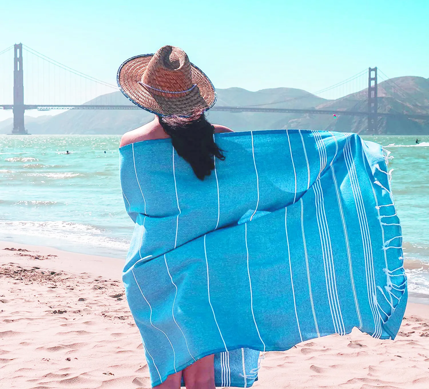 Toalla de playa de terciopelo estilo pavo a la moda, toallas de baño a rayas de colores sólidos, Toalla de baño bordada personalizable de secado rápido de verano