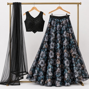 Conjunto de Lehenga Choli con Estampado Floral para Mujer, Blusa sin Mangas Bordada en Negro con Dupatta, Atuendo Étnico para Fiesta - Product Image 6