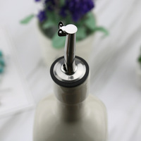 Bouchon de bouteille de vin moderne en acier inoxydable réutilisable et écologique avec bouchon automatique à bascule pour le service du vin