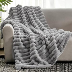 Couverture confortable en <span class=keywords><strong>fausse</strong></span> <span class=keywords><strong>fourrure</strong></span> pour canapé couverture rayée en peluche chaude pour canapé chambre salon décor à la maison idée cadeau d'hiver - Product Image 1