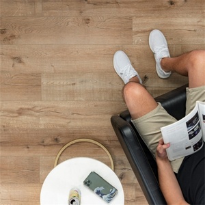 Superficie de madera con <span class=keywords><strong>revestimiento</strong></span> UV, azulejos de suelo de vinilo duradero SPC/PVC/LVT/LVP - Product Image 1