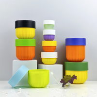 Pots en plastique de luxe à double couche PP de qualité alimentaire pour les soins de la peau, lotion pour les cheveux, nettoyant pour le corps et produits cosmétiques avec bouchon à vis