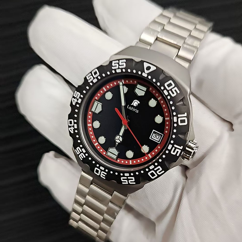 Black dial mechanical watch