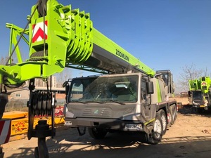 Grúa sobre Camión Zoomlion ZTC700T de 70T Usada Premium, Rendimiento Estable, Motor Weichai, para Trabajos de Construcción en Sitio - Product Image 2