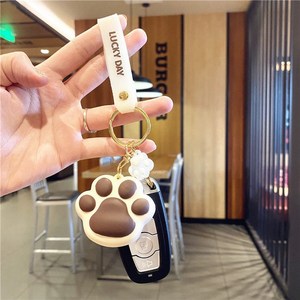 สินค้ามาใหม่พวงกุญแจอุ้งเท้าแมวน่ารัก PVC กระเป๋าเป้สะพายหลังพวงกุญแจรูปกรงเล็บแมวสร้างสรรค์ - Product Image 4