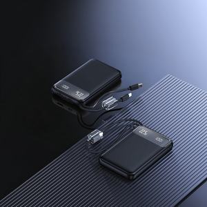 Mini Power Bank de Voyage 20000mAh 10000mAh avec Câbles Intégrés, Logo Personnalisé, Chargeur Portable Rapide 22.5W - Product Image 6
