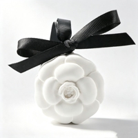 Diffuseur d'huiles essentielles en céramique et porcelaine, parfumé, en forme de fleur, pour voiture et armoire, pendentif désodorisant d'ambiance, cadeau de luxe