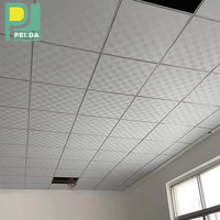 Plaques de Plafond en Gypse Laminé PVC Élégant Nouveau Design