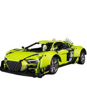Aldviii Sport Green Beast 1:10 Scale 40-Piece Plastic <b>Building</b> <b>Block</b> Model Car Educational Toy for Ages 8-13 - Product Image 1