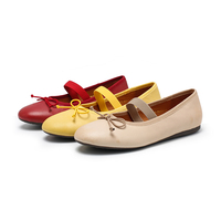 Chaussures plates décontractées à bout rond pour femmes, dessus en cuir véritable, semelle extérieure en caoutchouc, respirantes, légères, design tendance