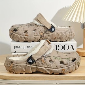 Men's Winter Camo Clogs Detachable Faux Fur Lining Warm Non-Slip Indoor/Outdoor <strong>Slippers</strong> <strong>Black</strong> EVA Casual Comfort Winter Shoes - Product Image 4