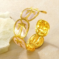 Meilleures ventes en Europe et aux États-Unis Bracelet géométrique anti-goutte d'huile en acier inoxydable, style vacances, jonc ouvert, luxe Dongguan