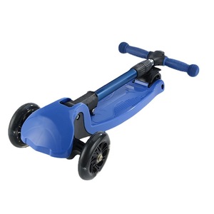 สกู๊ตเตอร์ 3 ล้อสำหรับเด็ก ปรับความสูงได้ พับเก็บได้ สำหรับเด็กอายุ 3-6 ปี ของเล่นขี่เล่นกลางแจ้ง - Product Image 3